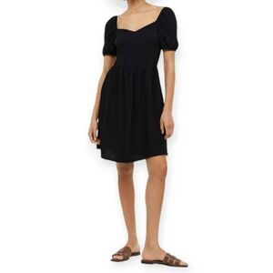H&M BLACK PUFF SLEEVE FOT & FLAIR DRESS SZ.M EUC